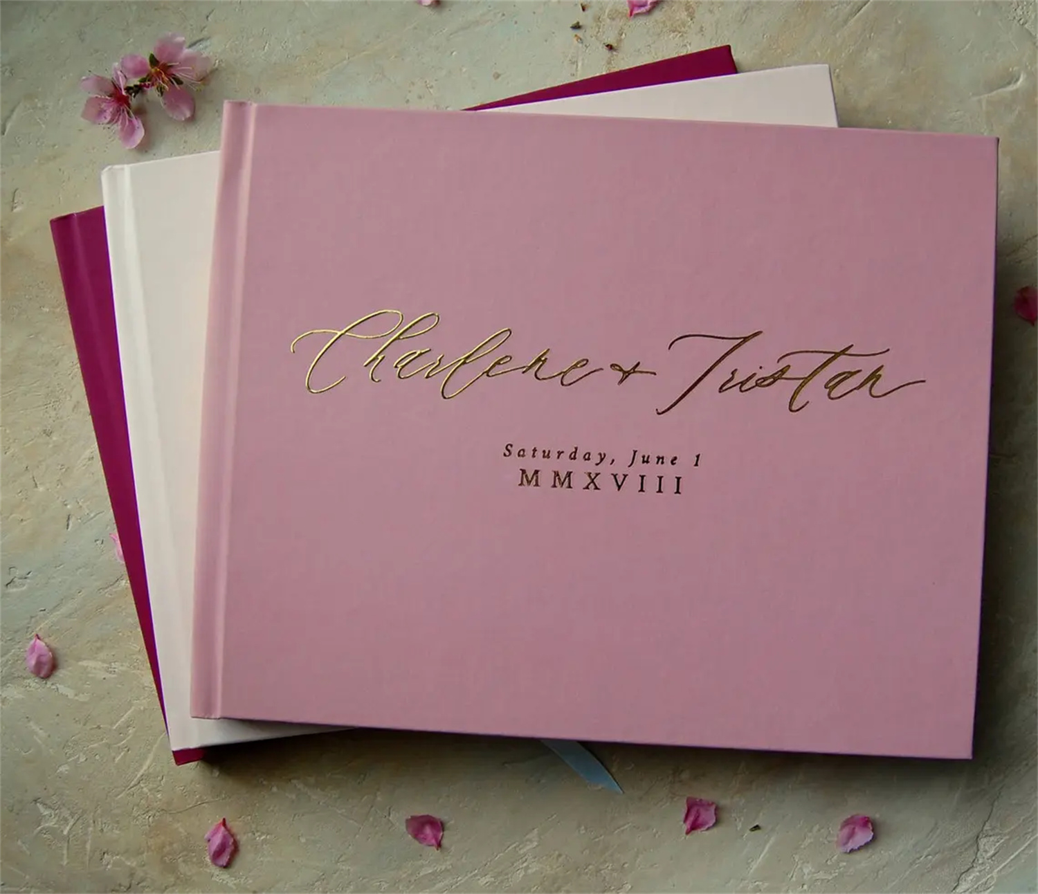 Custom Elegant Wedding Guest B - Personalized Guest Book avis et prix