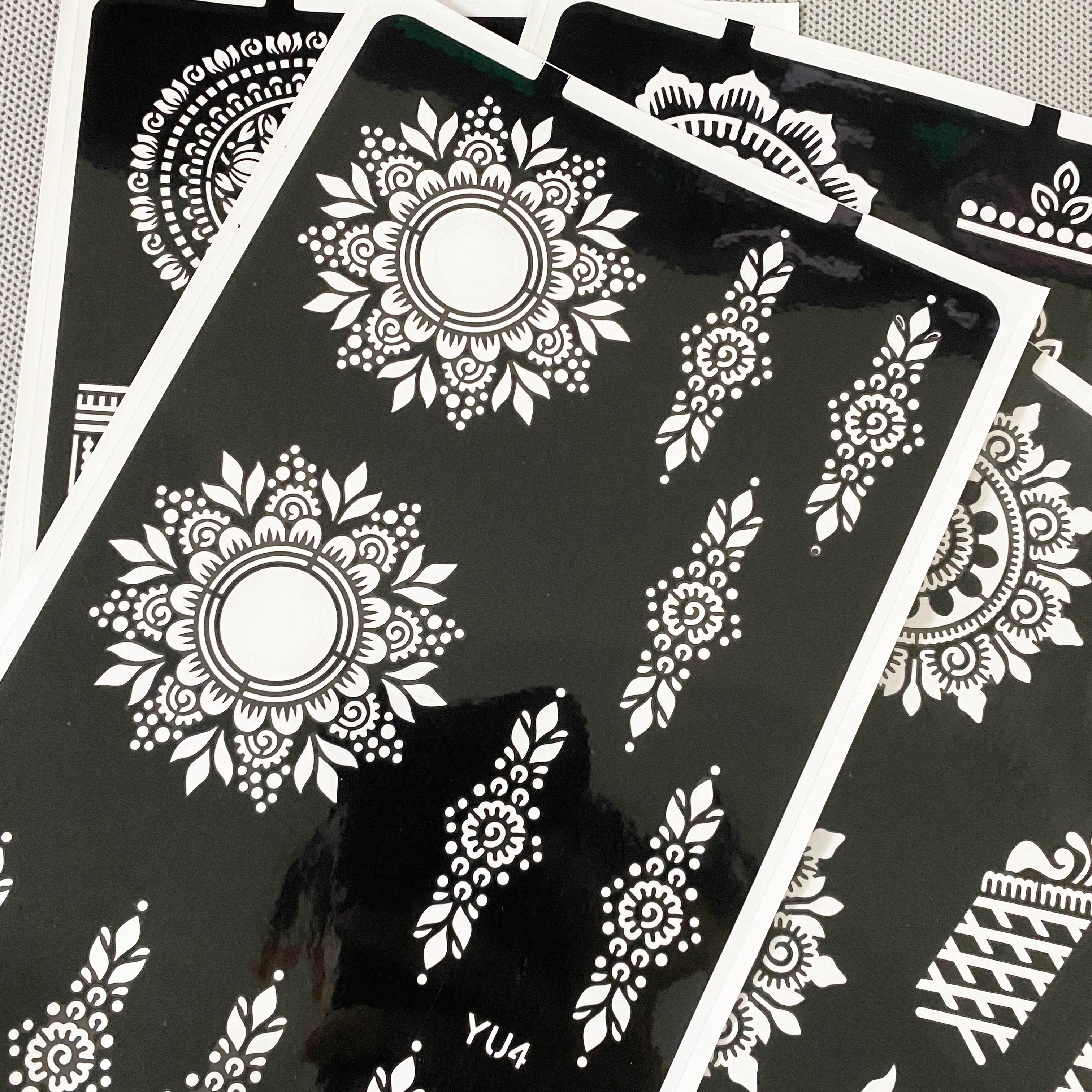 1pc Flower Tattoo Stencils Man - Wedding Sutra avis et prix